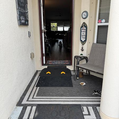 Ruskin Fl Private 2 Bdrm 1 Bath Suite Common Areas Shared With Host And Cat Kültér fotó