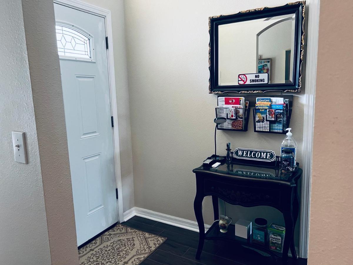 Ruskin Fl Private 2 Bdrm 1 Bath Suite Common Areas Shared With Host And Cat Kültér fotó