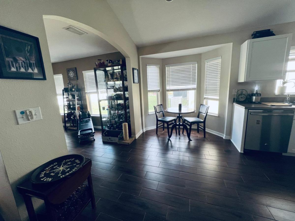 Ruskin Fl Private 2 Bdrm 1 Bath Suite Common Areas Shared With Host And Cat Kültér fotó